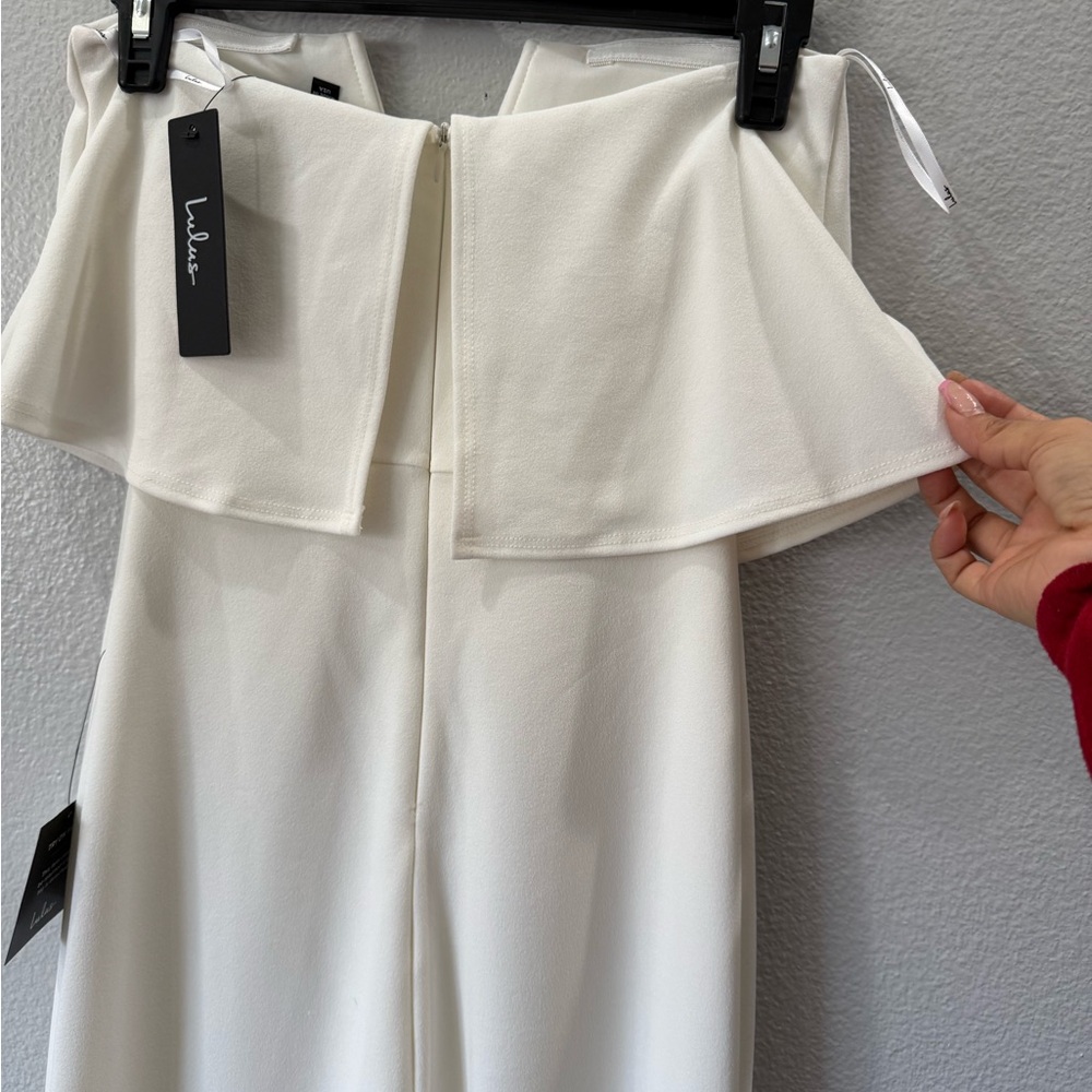 Lulu's White Strapless V-Notch Wide-Leg Jumpsuit Size XS Graduation Outfit - Picture 10 of 16